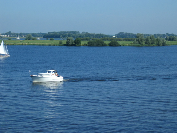 KWVdeKaag 93