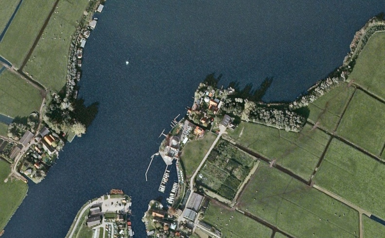 KWVdeKaag googleearth