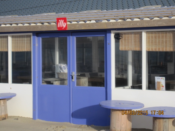 illy 004