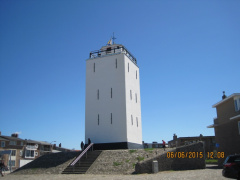 Vuurtoren-aanzicht-03