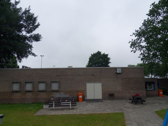 SDC16263