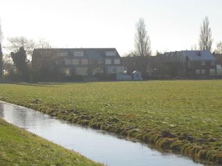 HMgw2 20031208 12
