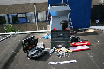 Gereedschap op het dak