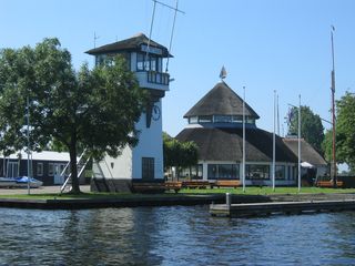 KWVdeKaag 68