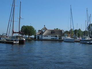 KWVdeKaag 76
