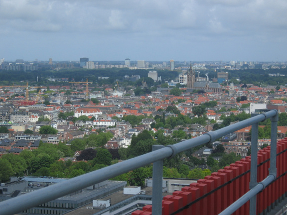 EWI30